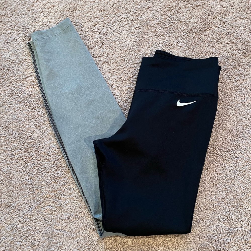 NFL Nike Eagles leggings